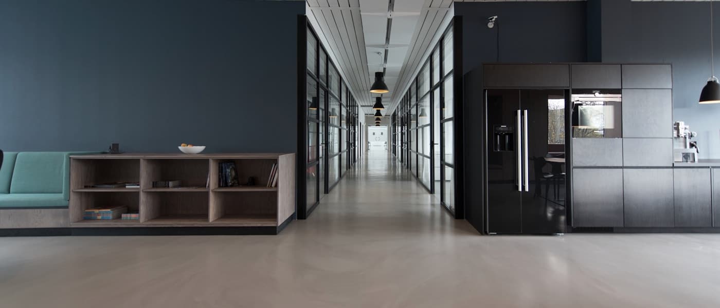 Private wealth advisory office setting in Greater Montreal